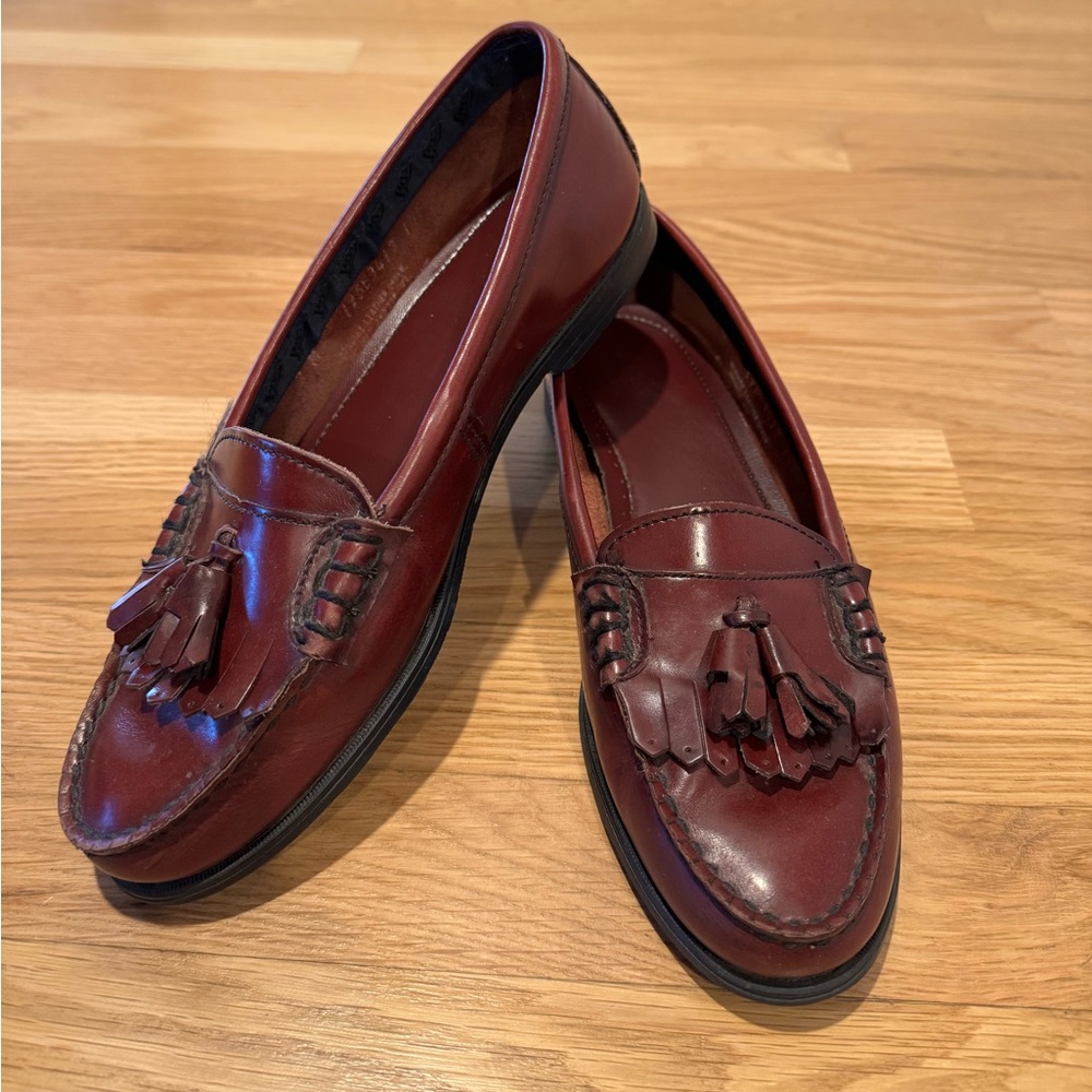 GH Bass Tassel Loafers 👞 burgundy wine color